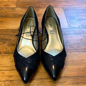 Women shoes size 7.5